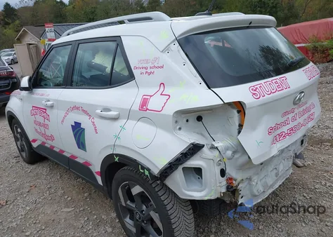 2024 Hyundai Venue Sel z USA, uszkodzony, nr VIN KMHRC8A3XRU283031